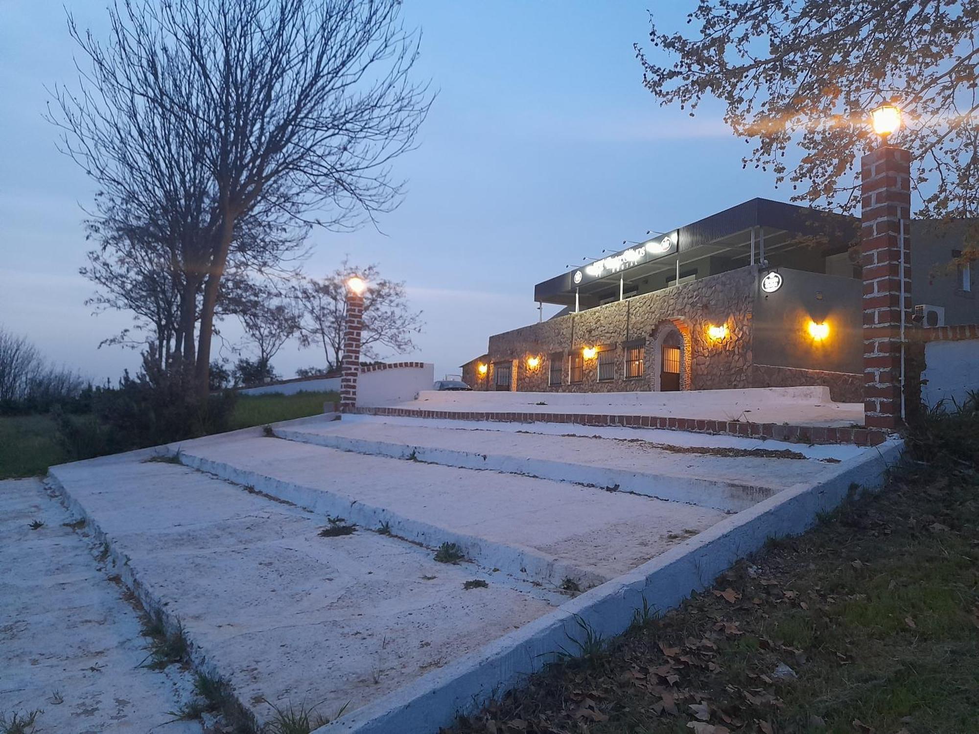 Hostal Entreolivos Badajoz Dış mekan fotoğraf